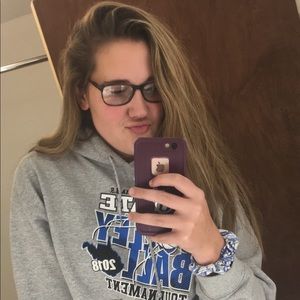 Meet your Posher, Katie beth